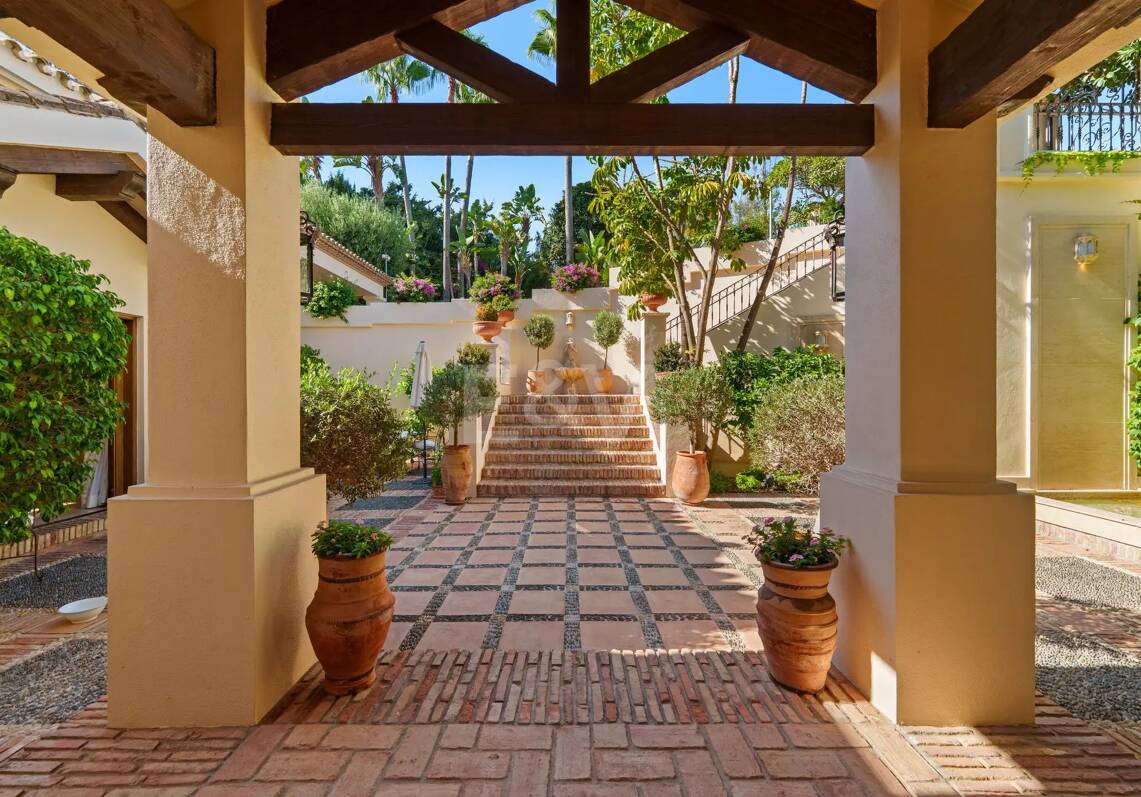 Villa à louer en Marbella Golden Mile, Marbella (Toutes les zones)