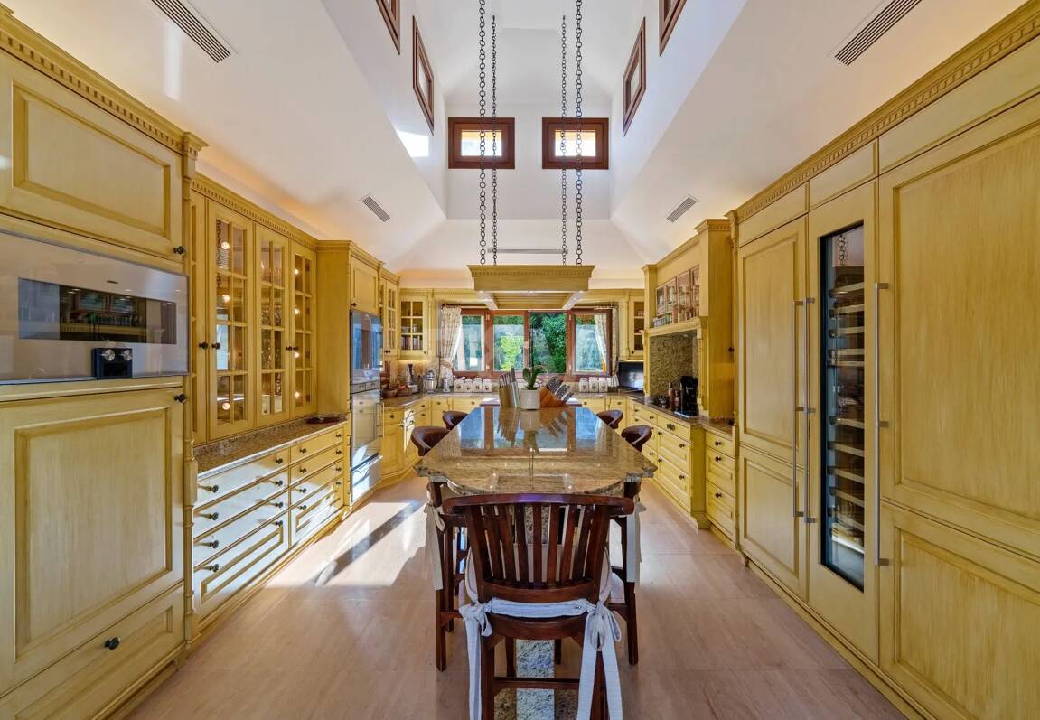 Mediterranean Forest Oasis with Timeless Andalusian Elegance on Marbella’s Golden Mile