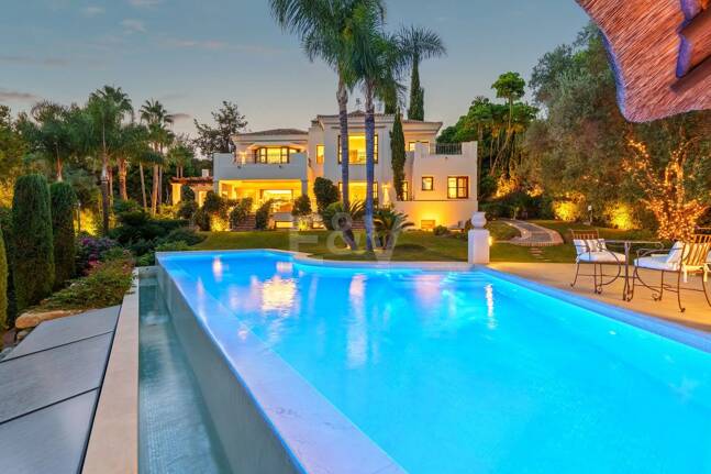 Mediterranean Forest Oasis with Timeless Andalusian Elegance on Marbella’s Golden Mile