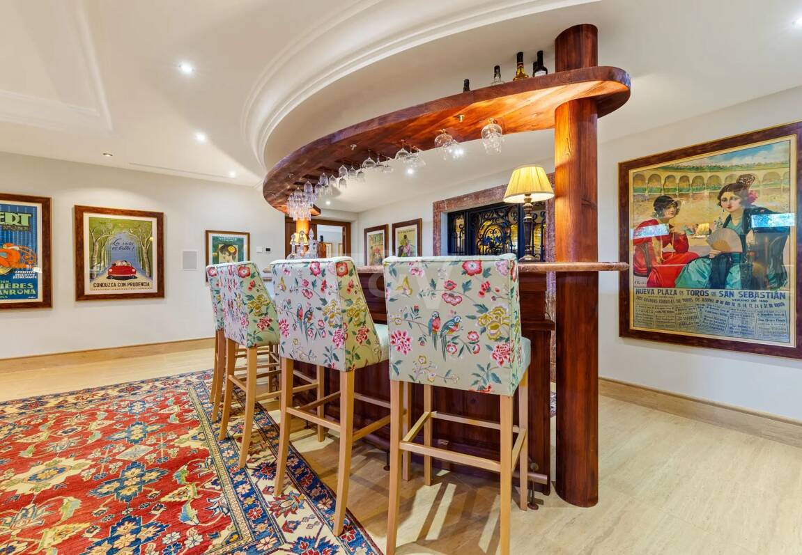 Mediterranean Forest Oasis with Timeless Andalusian Elegance on Marbella’s Golden Mile