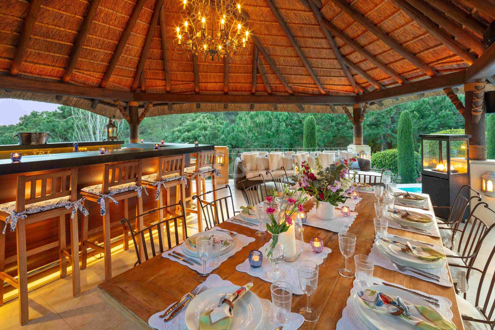 Mediterrane Wald-Oase mit zeitloser andalusischer Eleganz an Marbellas Goldener Meile