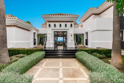 Villa till salu i Los Flamingos Golf, Benahavis
