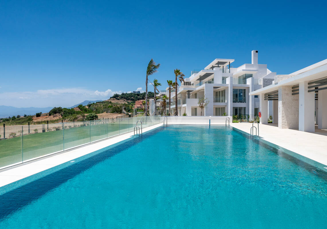 Bright Modern Apartment with Panoramic Mediterranean Views