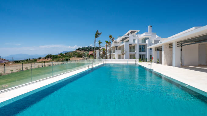 Bright Modern Apartment with Panoramic Mediterranean Views