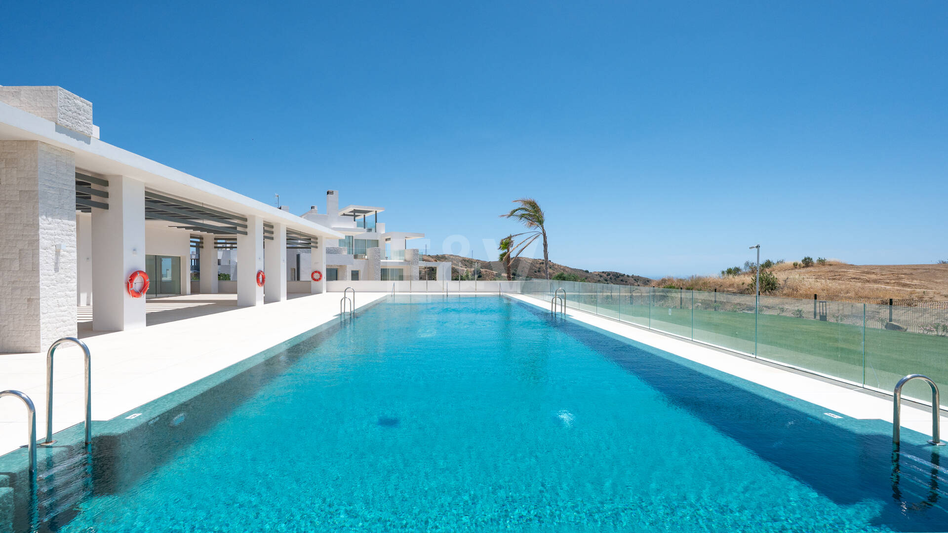 Bright Modern Apartment with Panoramic Mediterranean Views