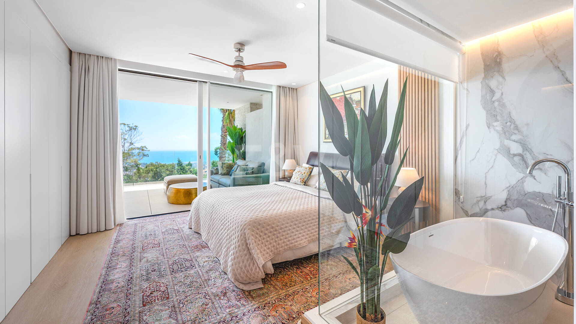 Bright Modern Apartment with Panoramic Mediterranean Views
