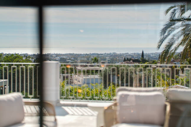 Verfeinertes mediterranee Villa mit Panoramablick aufs Meer