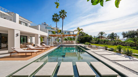 Verfeinertes mediterranee Villa mit Panoramablick aufs Meer