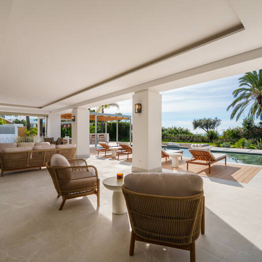 Verfeinertes mediterranee Villa mit Panoramablick aufs Meer
