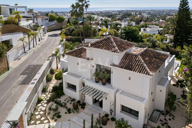 Verfeinertes mediterranee Villa mit Panoramablick aufs Meer