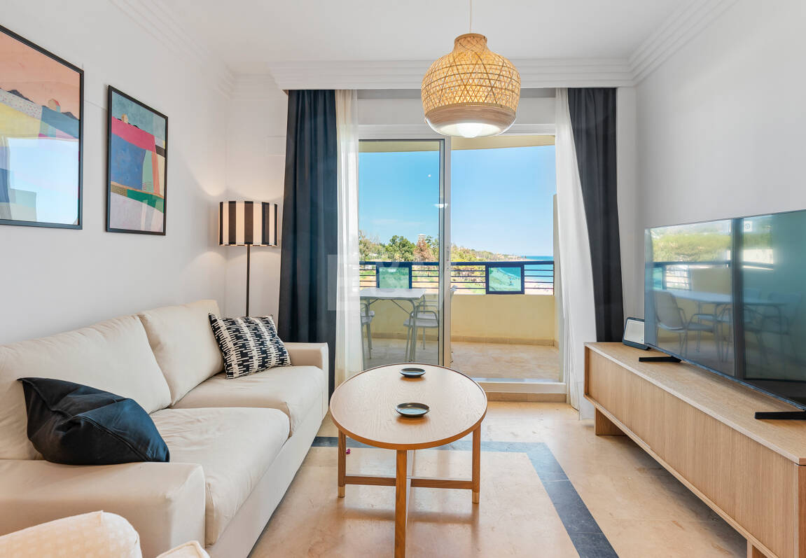 Apartment am Strand mit Meerblick in Banana Beach, Marbella
