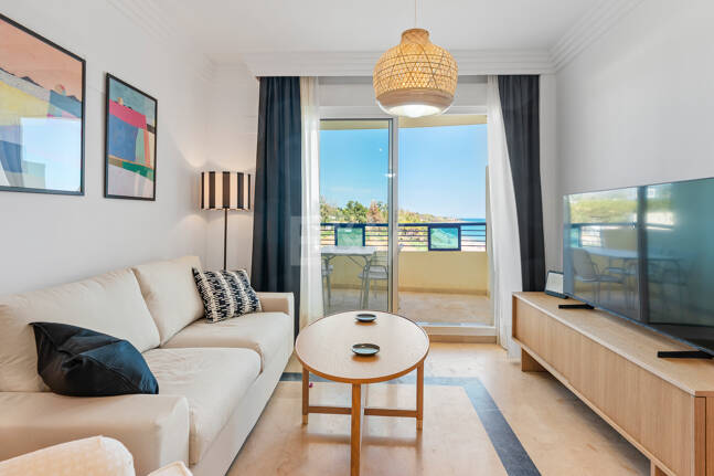 Apartment am Strand mit Meerblick in Banana Beach, Marbella