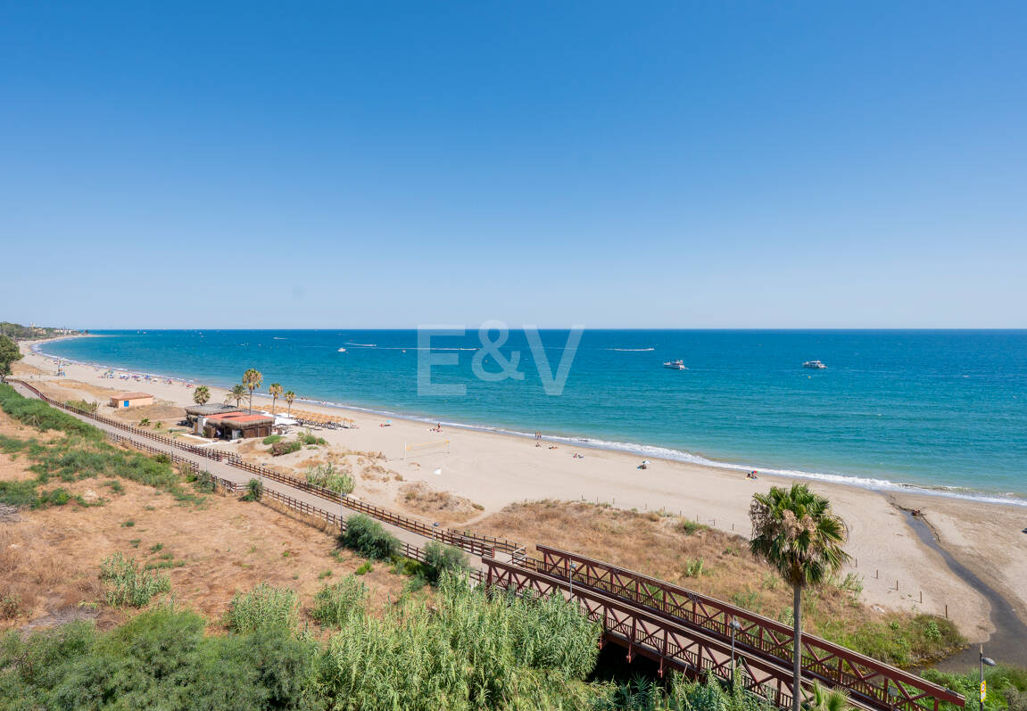Apartment am Strand mit Meerblick in Banana Beach, Marbella