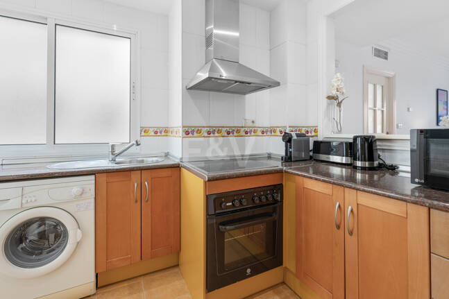 Apartment am Strand mit Meerblick in Banana Beach, Marbella