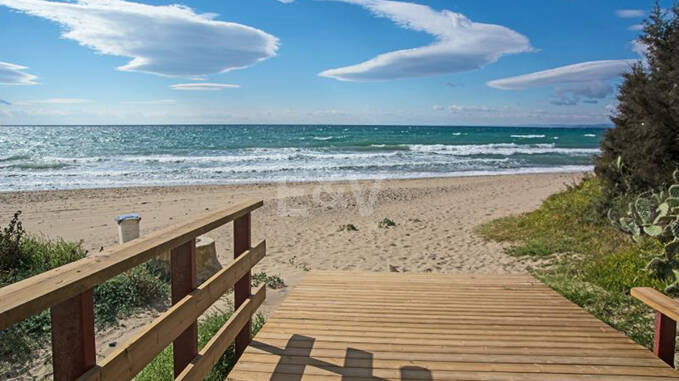 Alicate Playa Frontline Beach groundfloor apartment in el Rosario available for Long Term Rental