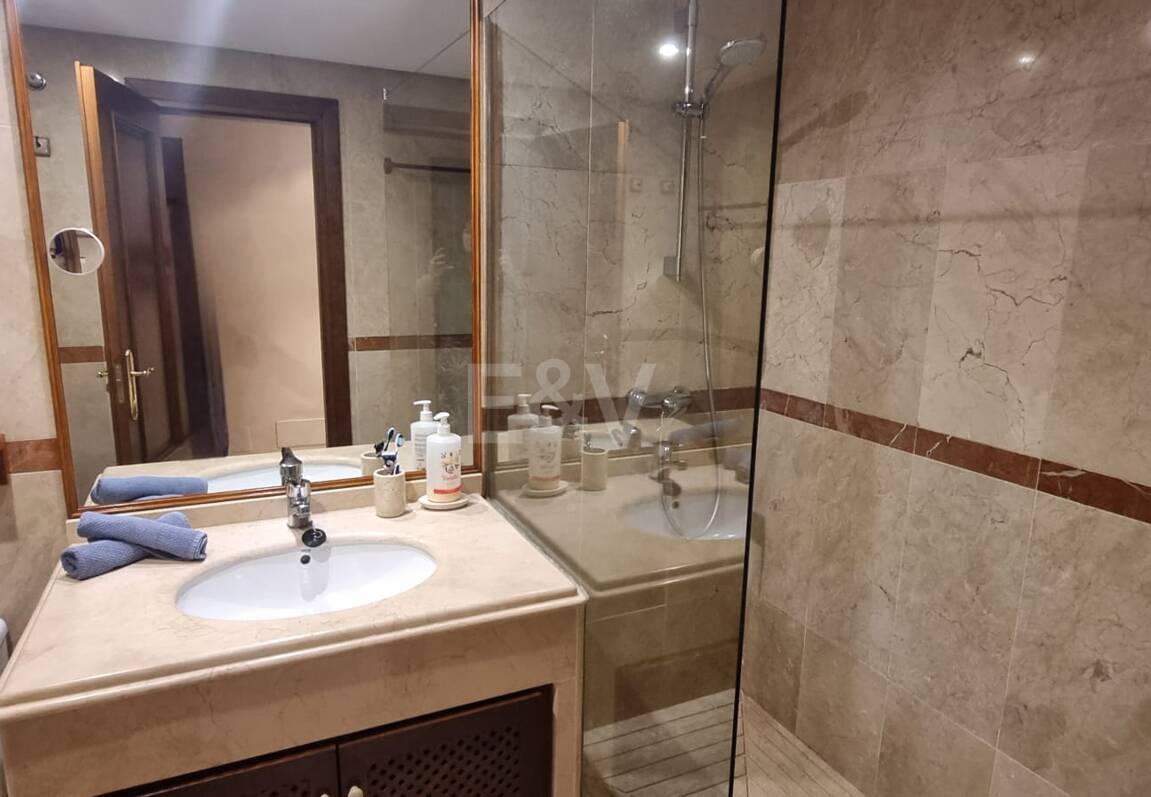 Appartement rez de chaussée à louer en Marbella Golden Mile, Marbella (Toutes les zones)