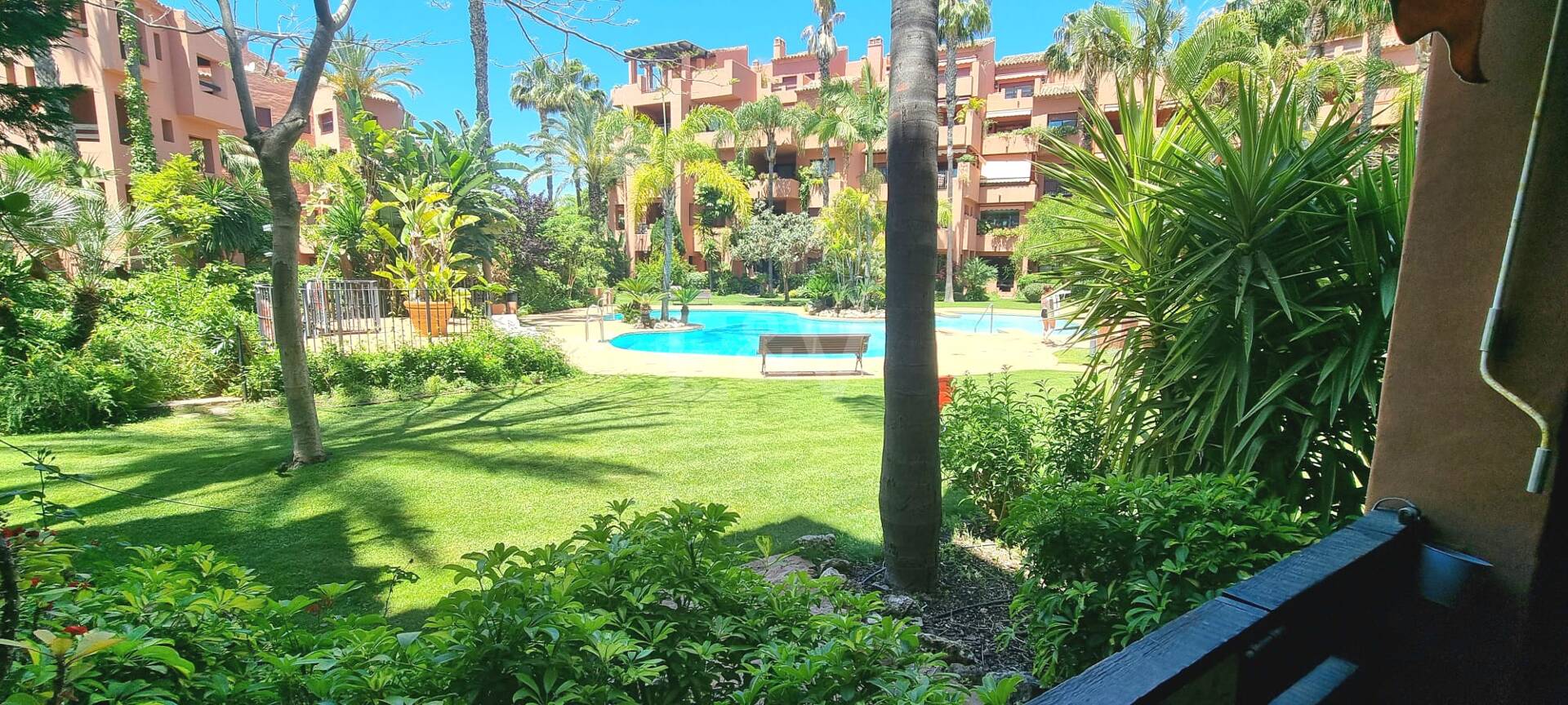 Appartement rez de chaussée à louer en Marbella Golden Mile, Marbella (Toutes les zones)