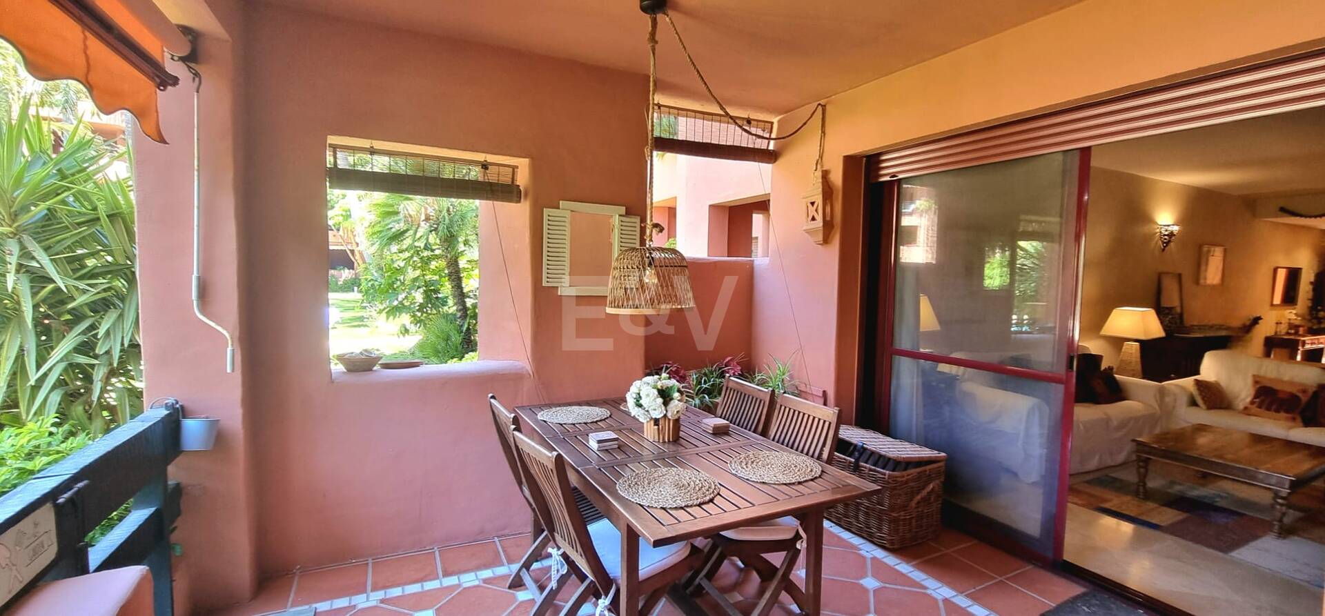 Appartement rez de chaussée à louer en Marbella Golden Mile, Marbella (Toutes les zones)