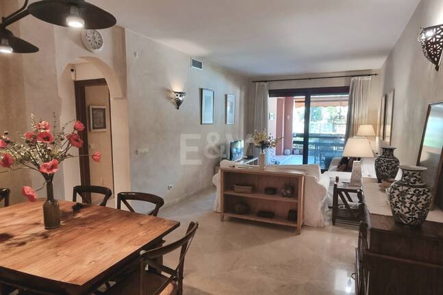 Appartement rez de chaussée à louer en Marbella Golden Mile, Marbella (Toutes les zones)