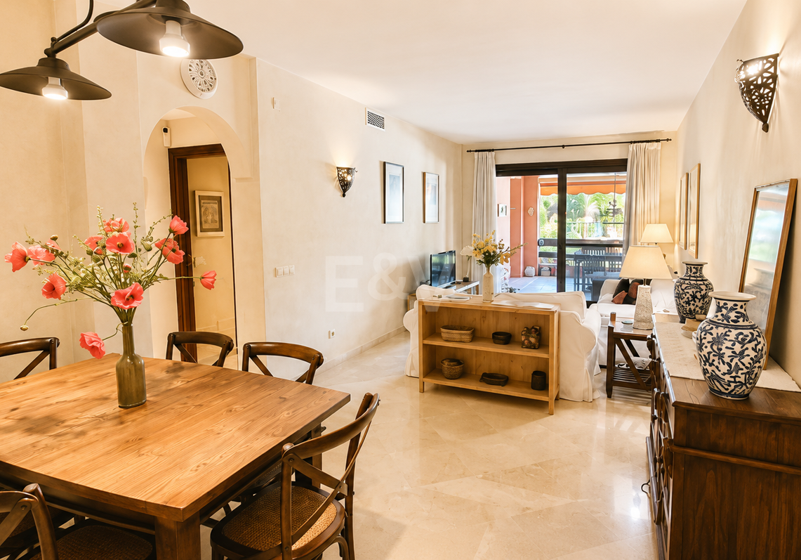 Alicate Playa Frontline Beach groundfloor apartment in el Rosario available for Long Term Rental