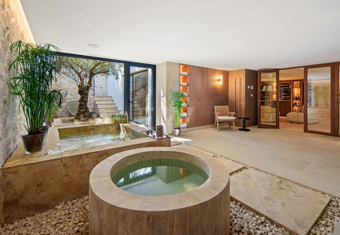 Nglish Stylowe Contemporary Frontline Golf Villa w Las Brisas