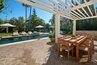 Nglish Stylowe Contemporary Frontline Golf Villa w Las Brisas