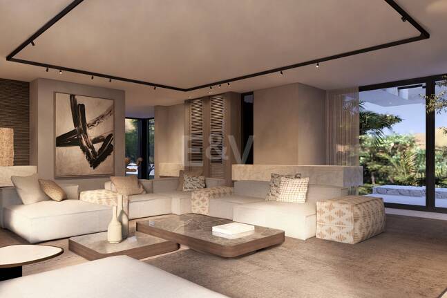 Front line Golf Plot with a project in La Zagaleta