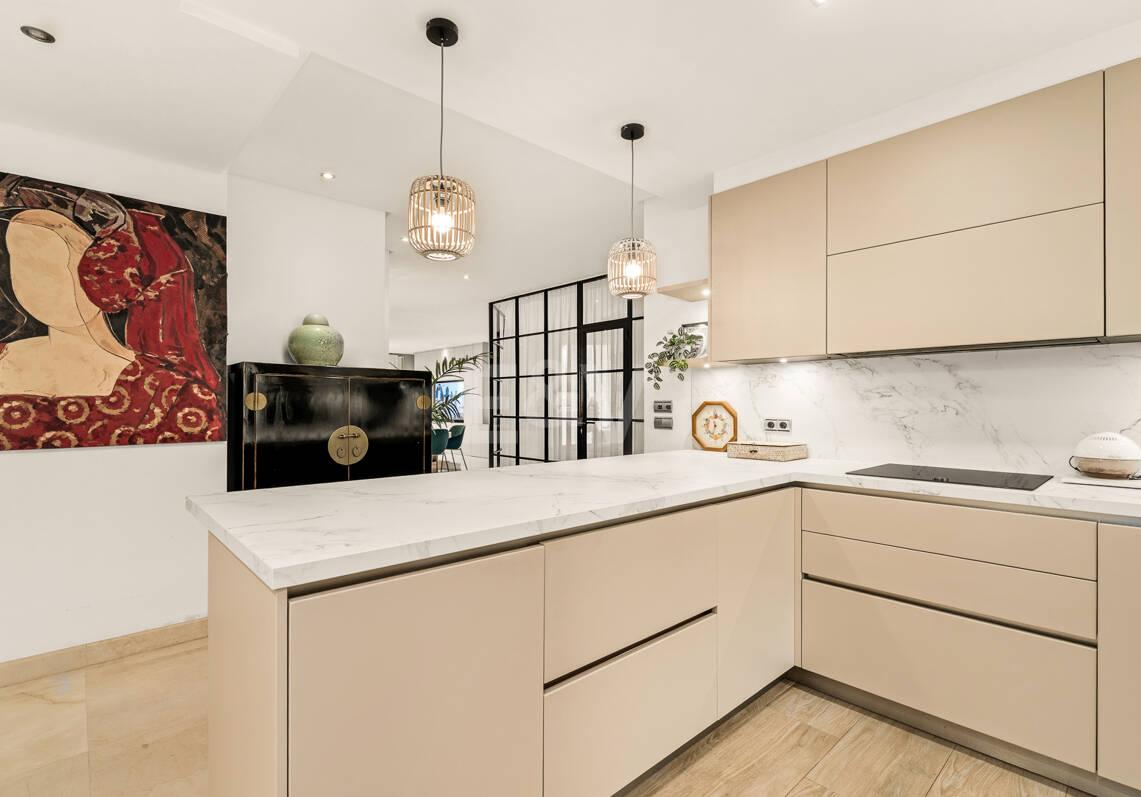 Elegant Garden Apartment In Mansion Club On Marbella’s Golden Mile