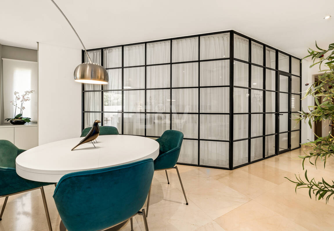 Elegantes Gartenapartment im Mansion Club an Marbellas Goldener Meile