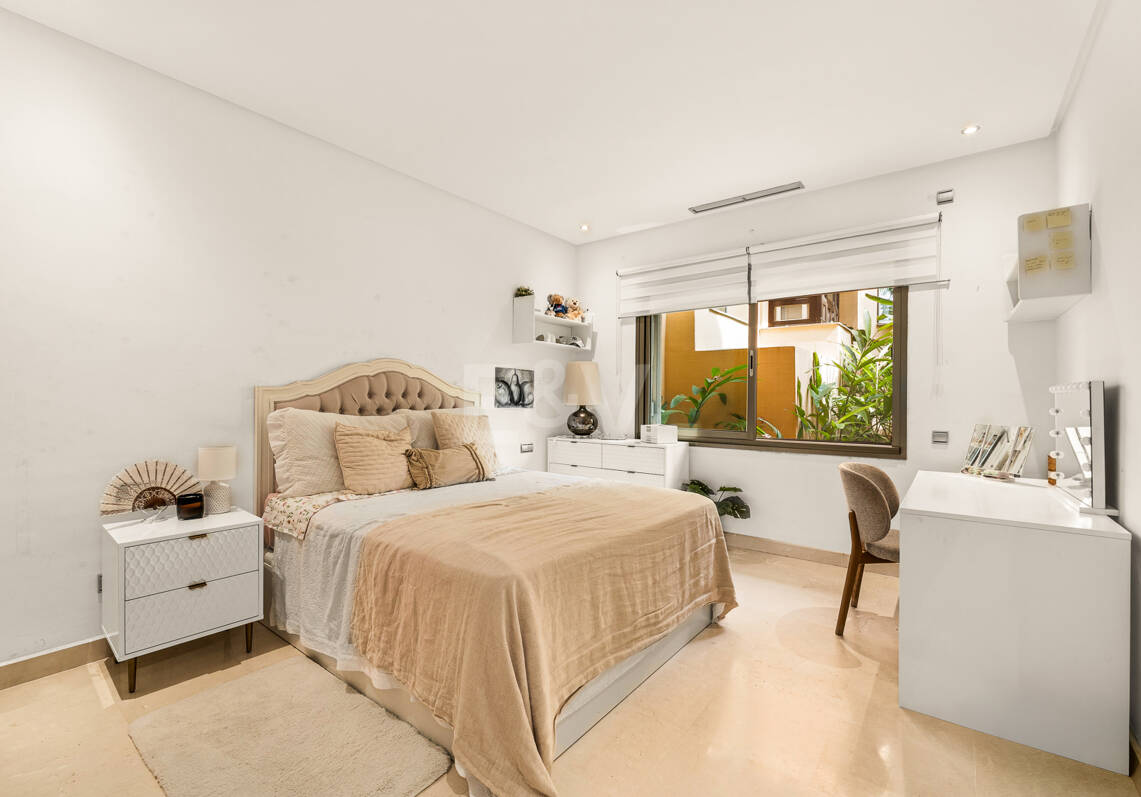 Elegant Garden Apartment In Mansion Club On Marbella’s Golden Mile