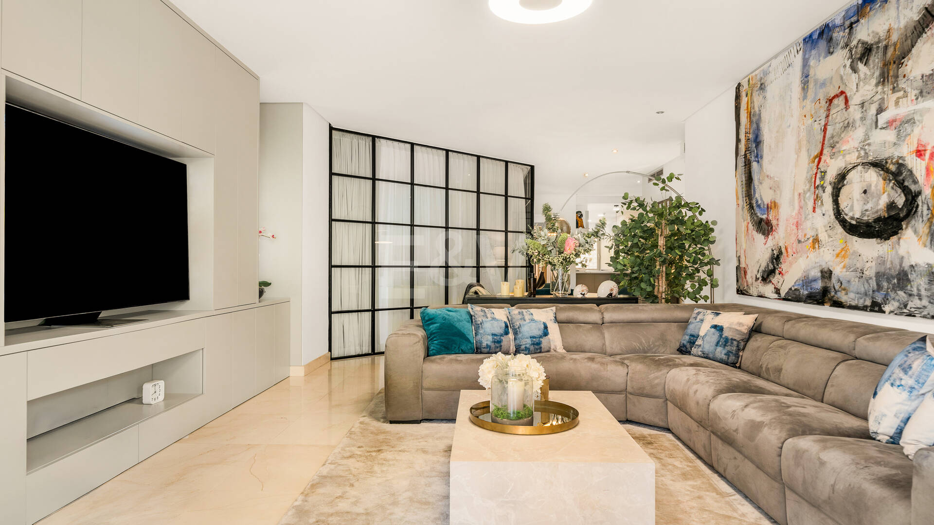 Elegantes Gartenapartment im Mansion Club an Marbellas Goldener Meile