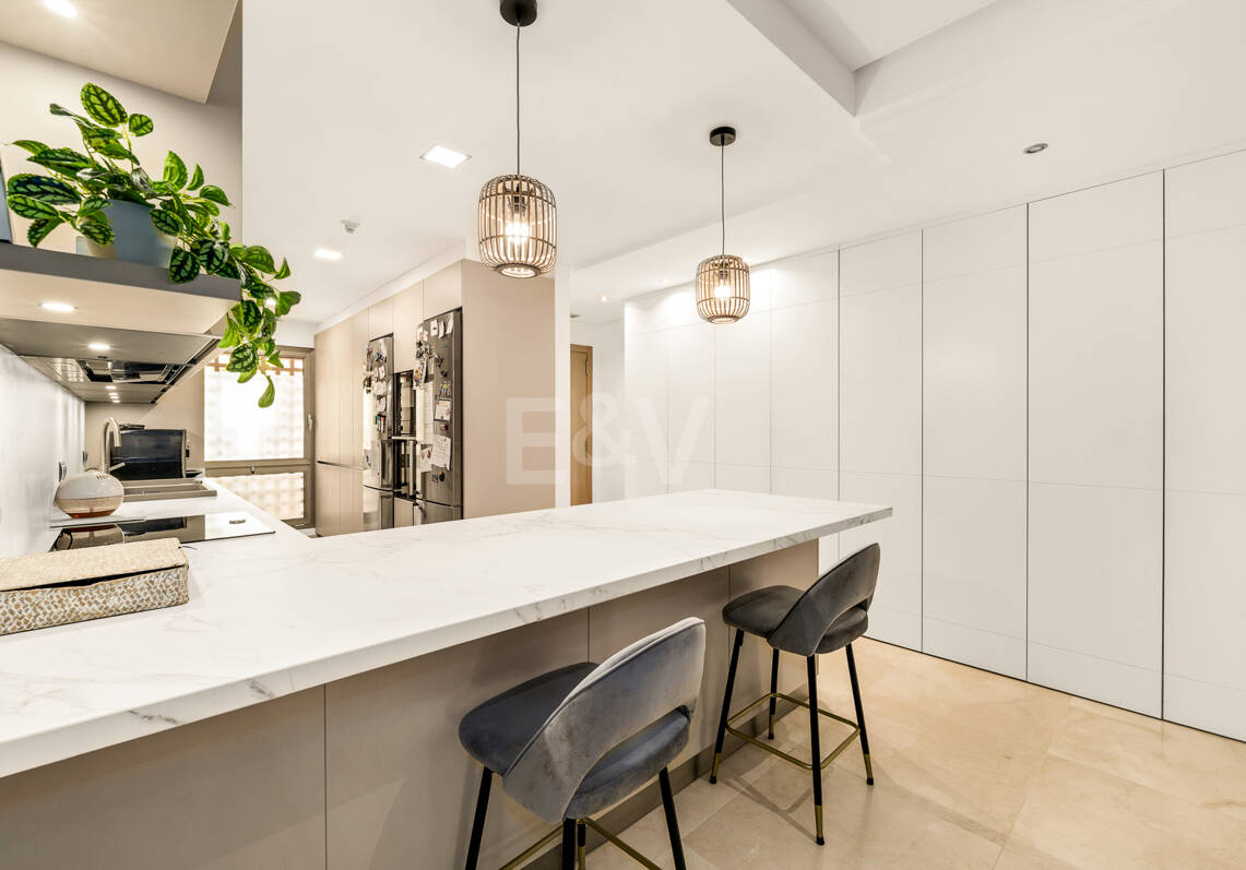 Elegant Garden Apartment In Mansion Club On Marbella’s Golden Mile