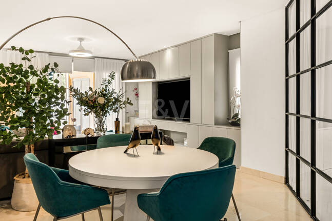 Elegantes Gartenapartment im Mansion Club an Marbellas Goldener Meile