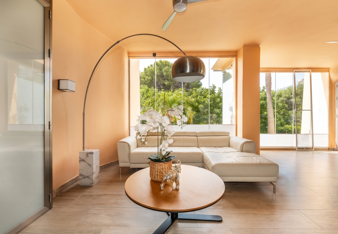 Elegantes Gartenapartment im Mansion Club an Marbellas Goldener Meile