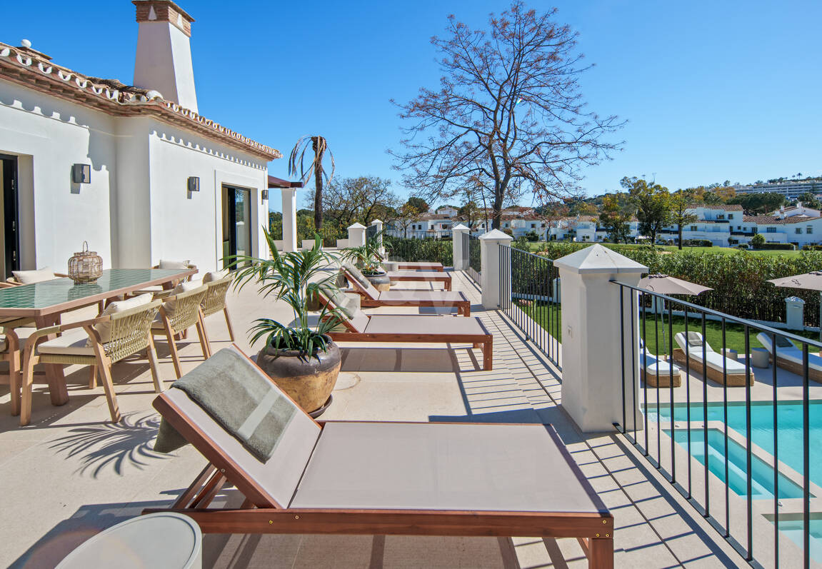 Villa till salu i Nueva Andalucia, Marbella
