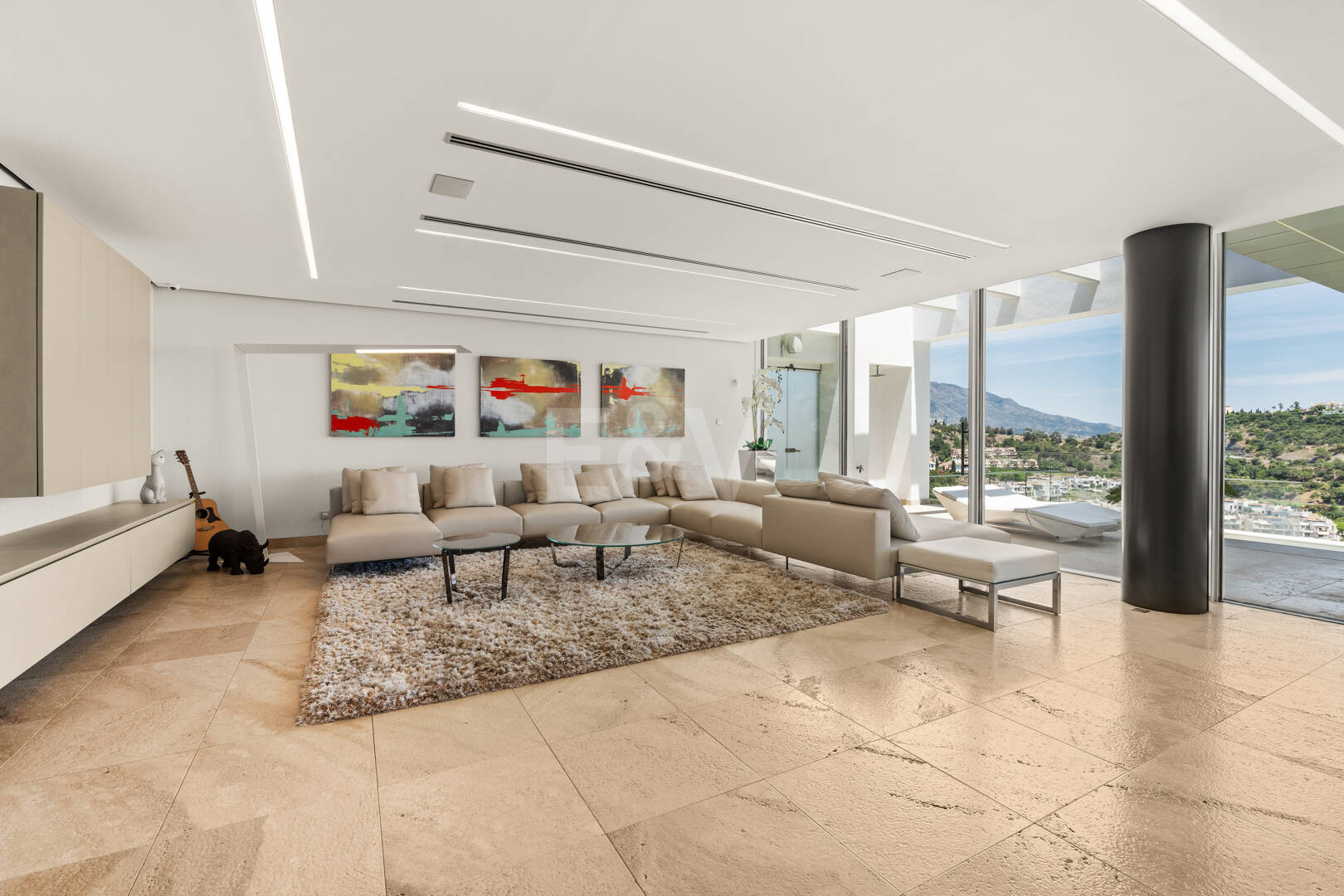 Zeitgenössische Villa mit Panoramablick in Los Arqueros