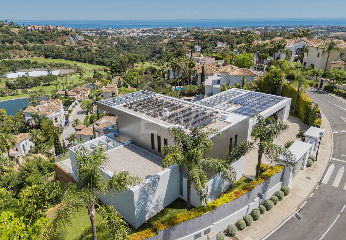 Zeitgenössische Villa mit Panoramablick in Los Arqueros