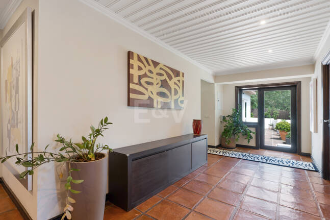 Scandinavian Charm Meets Mediterranean Living – Elegant Sustainable Family Villa in Elviria