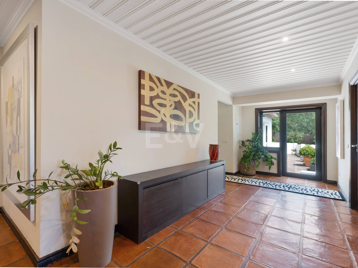 Scandinavian Charm Meets Mediterranean Living – Elegant Sustainable Family Villa in Elviria