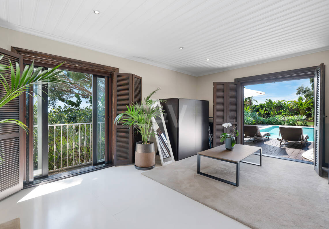 Scandinavian Charm Meets Mediterranean Living – Elegant Sustainable Family Villa in Elviria