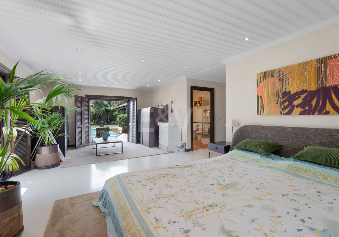 Scandinavian Charm Meets Mediterranean Living – Elegant Sustainable Family Villa in Elviria