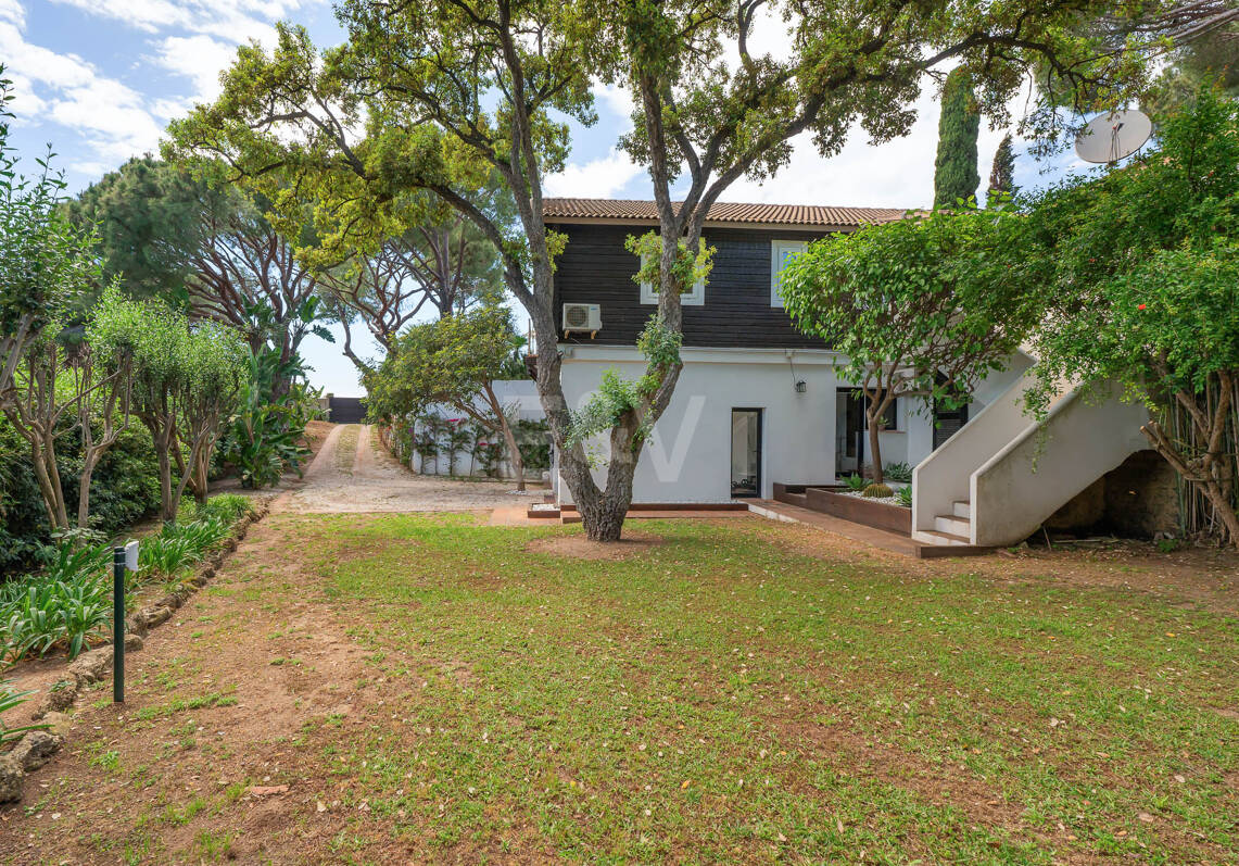 Scandinavian Charm Meets Mediterranean Living – Elegant Sustainable Family Villa in Elviria