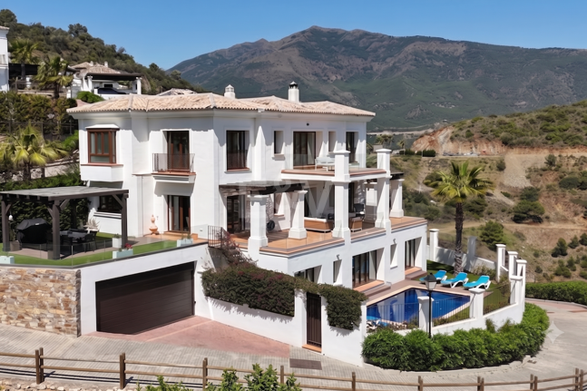 Villa till salu i Benahavis