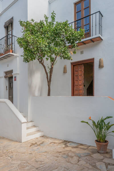 Property Contact Image