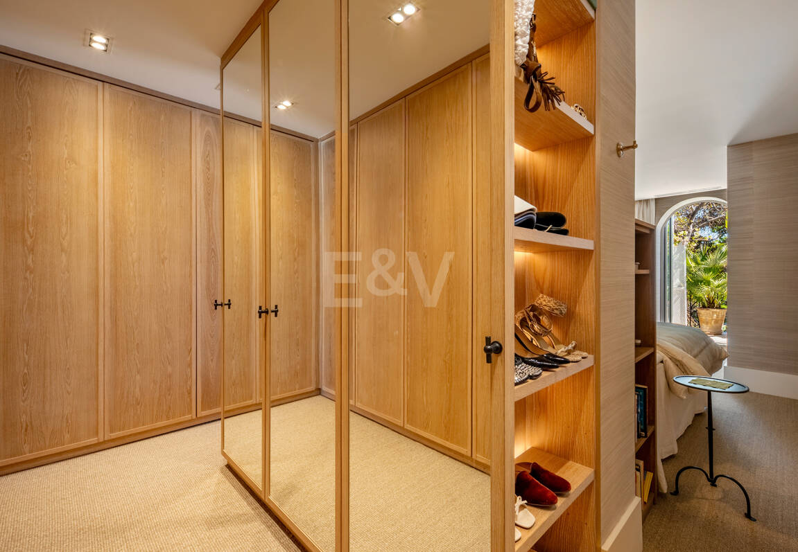 Elegante apartamento en el corazón de Puente Romano Beach Resort