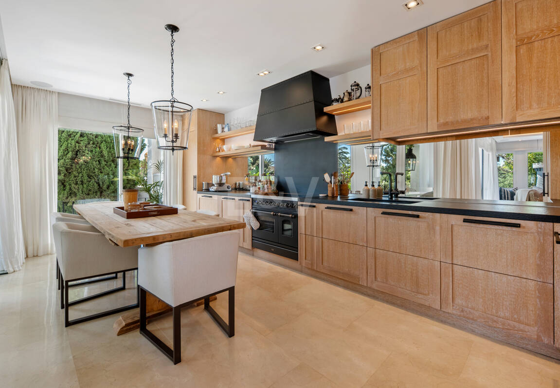 Elegante apartamento en el corazón de Puente Romano Beach Resort