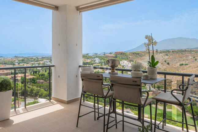 Apartamento en Flamingos Golf con vistas al mar y al golf