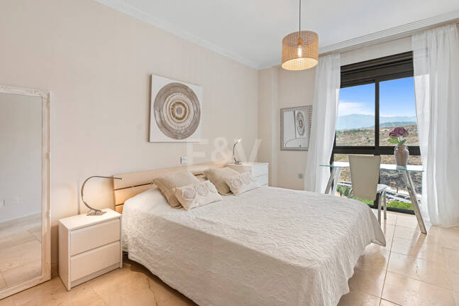 Apartamento en Flamingos Golf con vistas al mar y al golf