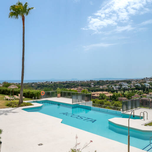 Apartamento en Flamingos Golf con vistas al mar y al golf