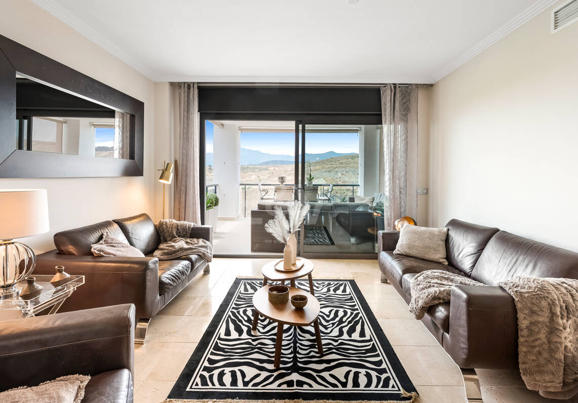Apartment in Flamingos Golf with Panoramic Sea Views